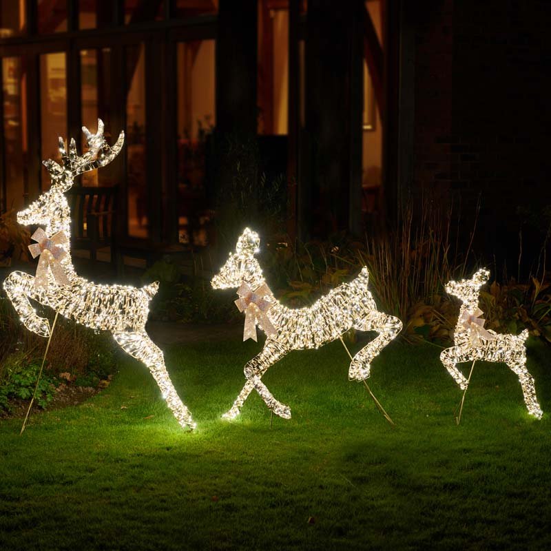 Elegant Goldtwist Leaping Deer Family
