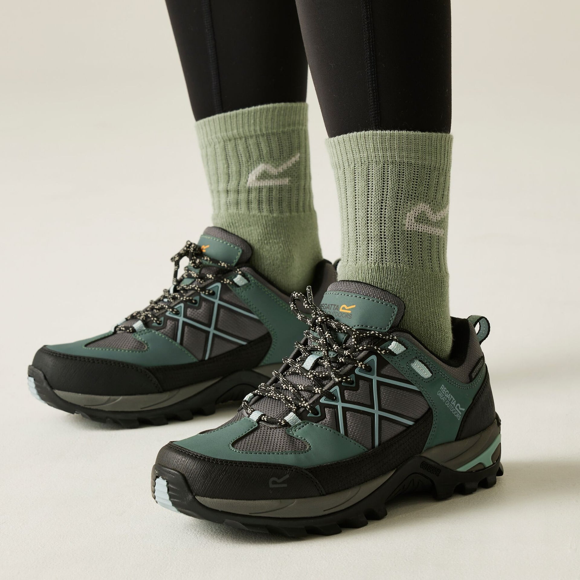 Regatta Samaris III Women's Walking Boots - Spruce Green